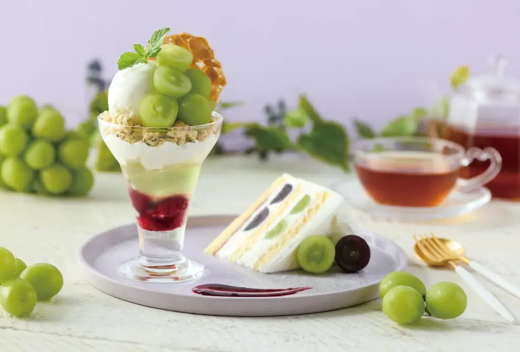 【Afternoon Tea】シャインマスカットと巨峰のスイーツプレートなど、葡萄・栗・さつまいもの秋の新作グルメを発売 画像 1