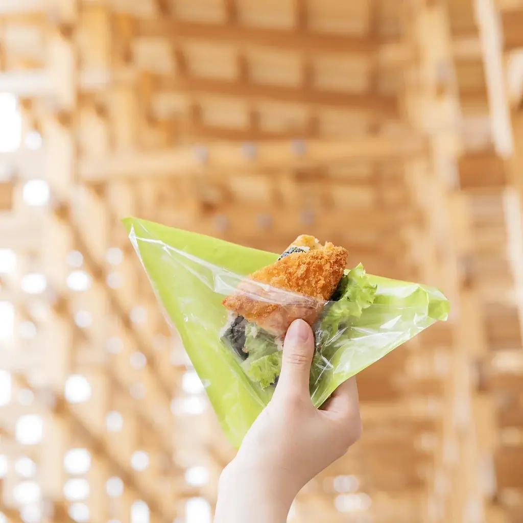 夏の大阪・関西万博をおいしく楽しむ!8月30日(土)は、大阪ヘルスケアパビリオン内「ほっかほっか」でアサイースムージーがお得に購入できる! 画像 10