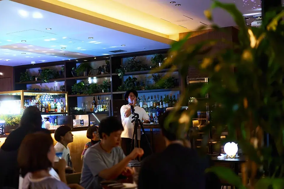【SHIBUYA STREAM HOTEL】渋谷の夜空を彩る!「コスモプラネタリウム渋谷」とのコラボイベント開催!星空解説員によるトークショーやアート体験、スペシャルコラボドリンクも登場 画像 9