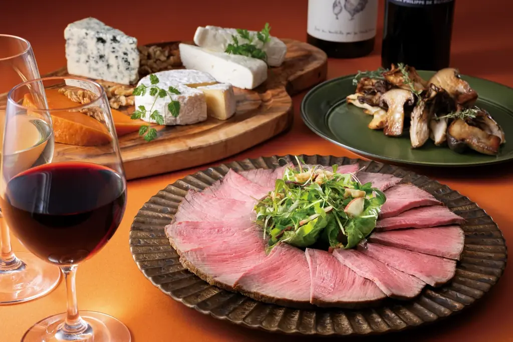 【リーガロイヤルホテル大阪】[期間限定]シャインマスカット＆ヨーロッパグルメで秋の美食旅行へ「世界を旅するオータムビュッフェ」を開催 画像 5