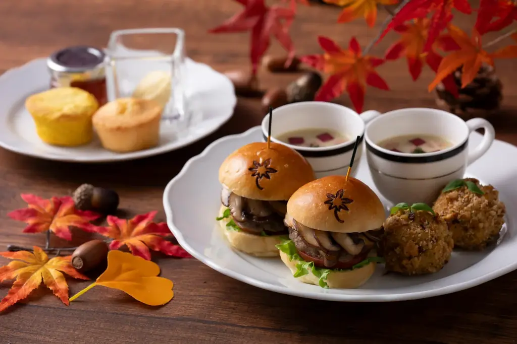 秋色に深まる自然の移ろいをスイーツで楽しむ「Autumn Afternoon Tea」を販売【東京プリンスホテル】 画像 6