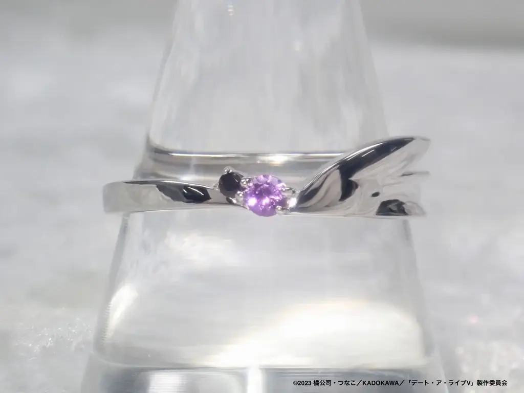TVアニメ『デート・ア・ライブV』と宝石専門店KARATZの本格コラボジュエリー＆新規描き下ろしイラスト使用のグッズが登場！ 画像 2