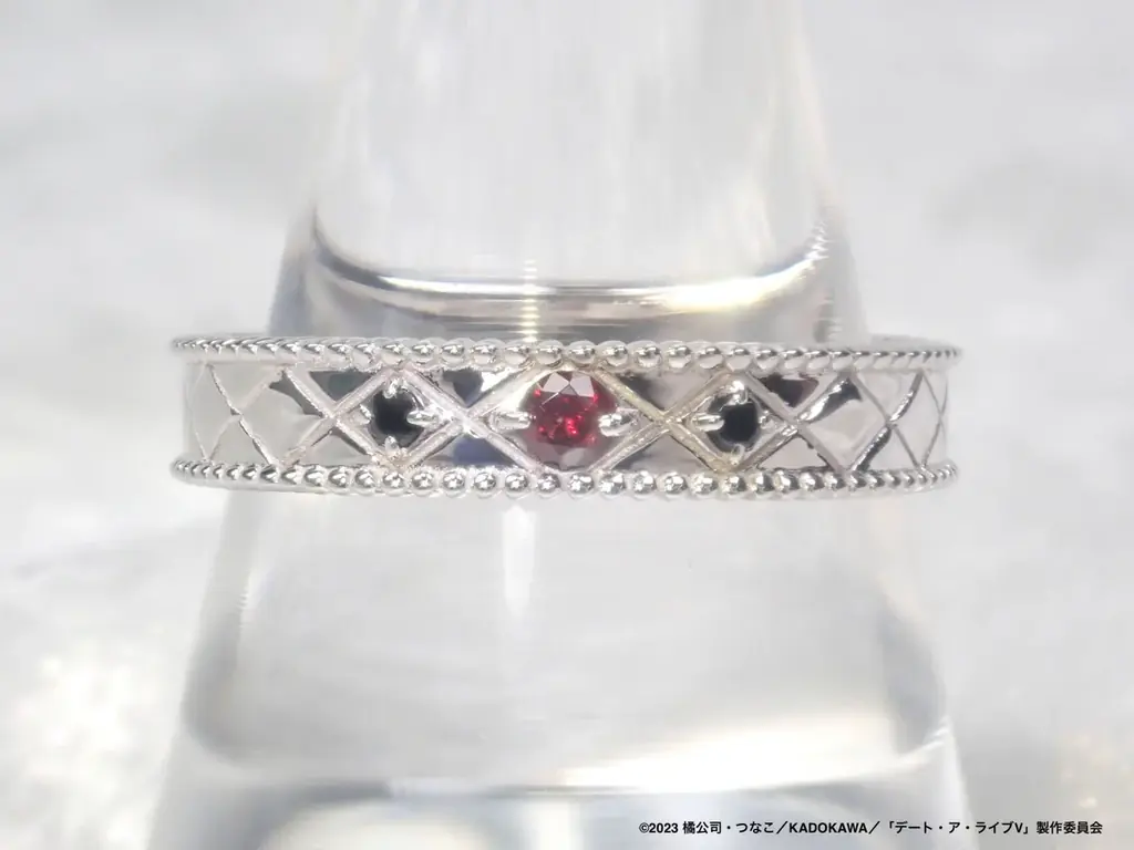 TVアニメ『デート・ア・ライブV』と宝石専門店KARATZの本格コラボジュエリー＆新規描き下ろしイラスト使用のグッズが登場！ 画像 5