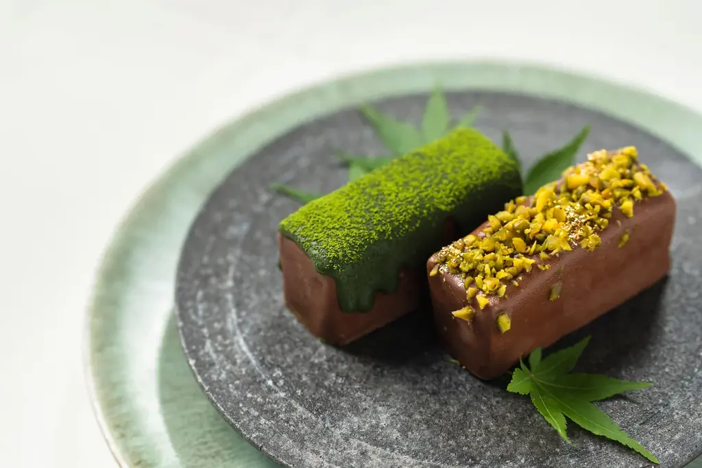 8月25日開始　デュシタニ京都の抹茶×ドバイチョコ