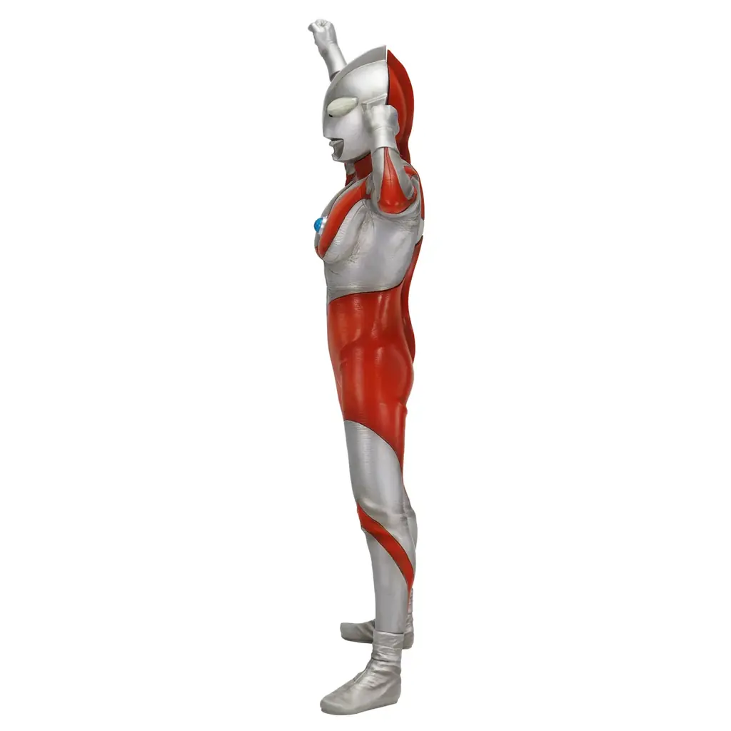 『ウルトラマン(Cタイプ)』の登場ポーズを再現したハイクオリティソフビ製フィギュアが、完全新規造形としてCCPJAPANより登場! 画像 4