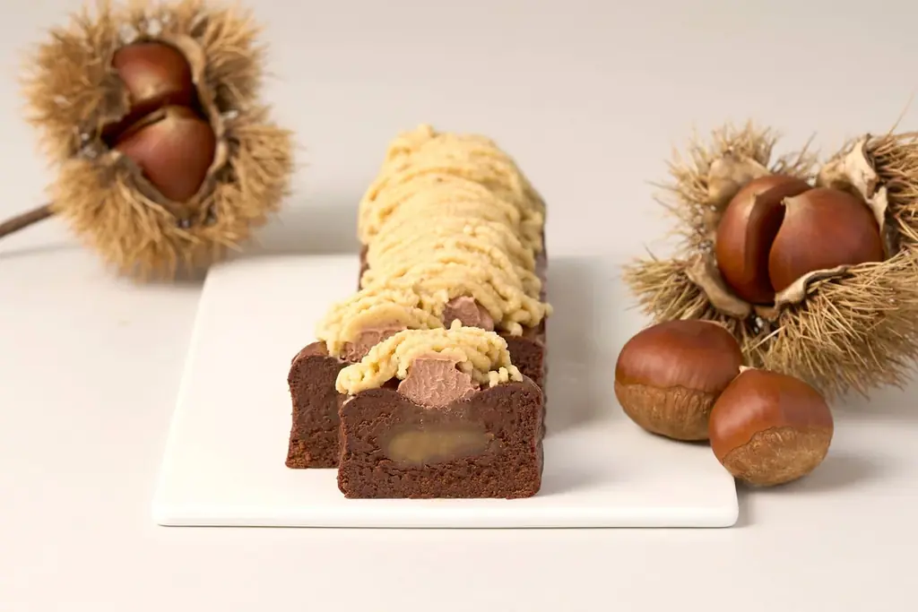 Minimalより、茨城県「笠間の和栗」を贅沢に使った栗スイーツが秋限定で登場。2種のチョコレートと楽しむ、モンブラン生ガトーショコラ 画像 1