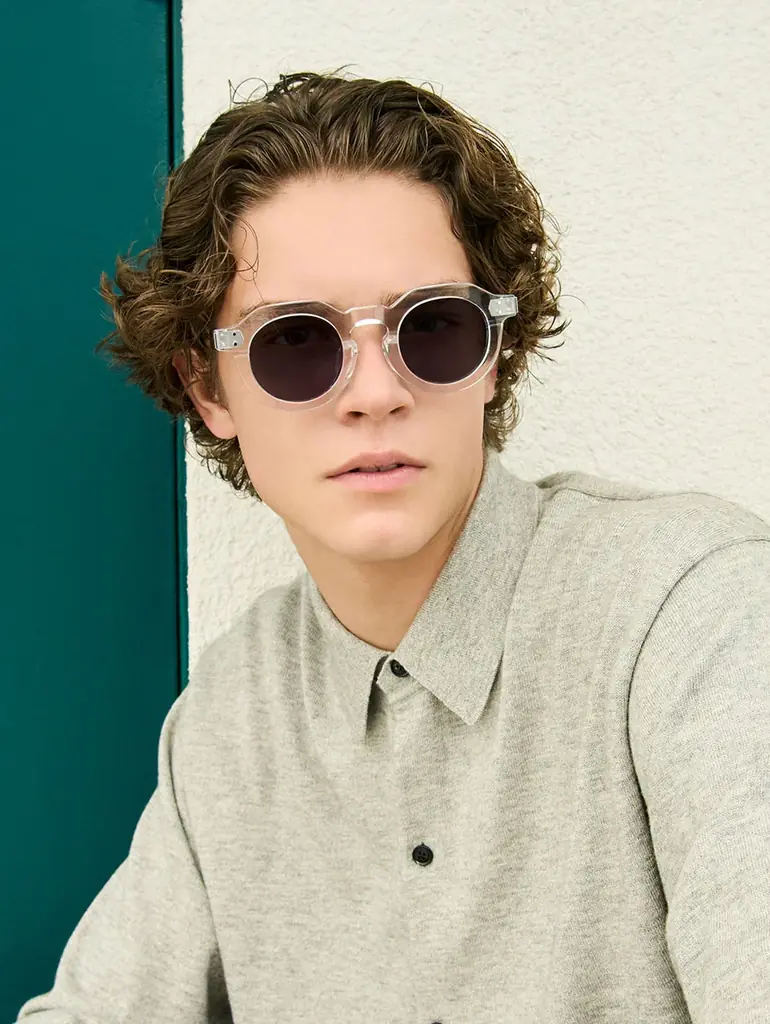 メガネブランド「Zoff」×「UNITED ARROWS」2025秋冬　”ライフスタイルに寄り添う”アイウェアコレクション 画像 23