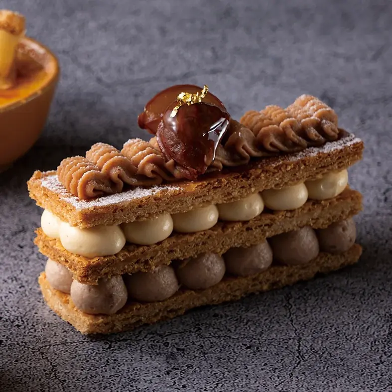 “なると金時を使用したクレームブリュレ”や“フランス産マロンのミルフィーユ”など、秋の食材を使用したスイーツ・ブレッドを販売する「秋の味覚フェア imo×kuri」開催 画像 4