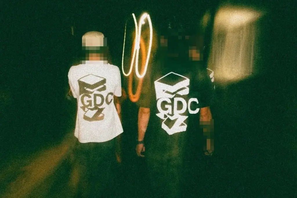 8月23日発売｜GDC×FAMOUZ復刻コラボTが登場