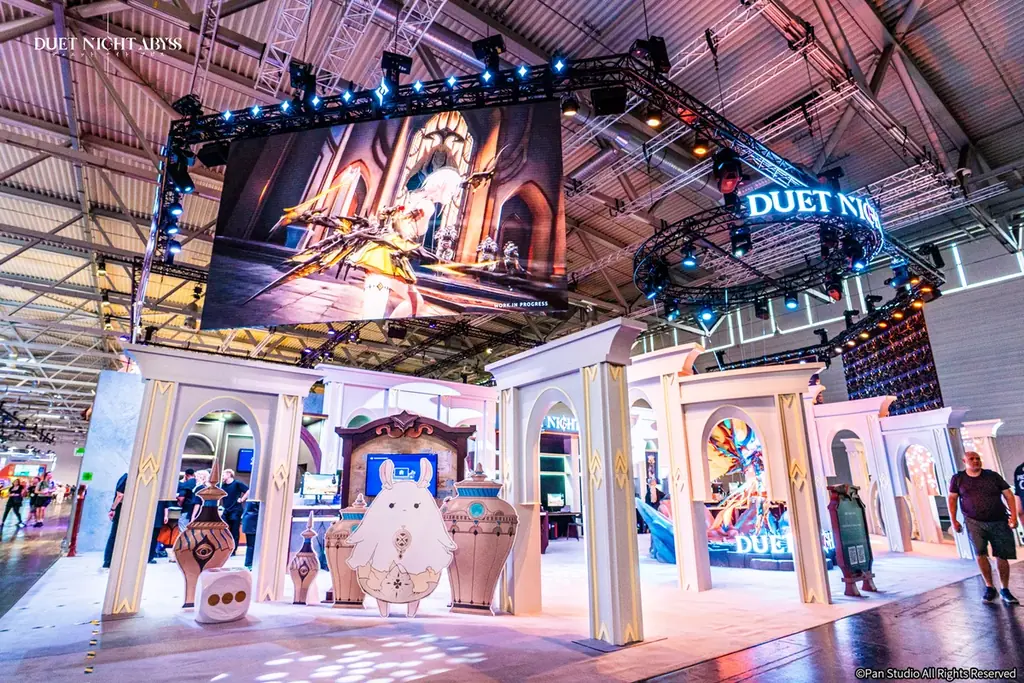 デュアルファンタジー×全方位爽快バトルRPG『デュエットナイトアビス』ドイツ・ケルン「gamescom 2025」出展 画像 4