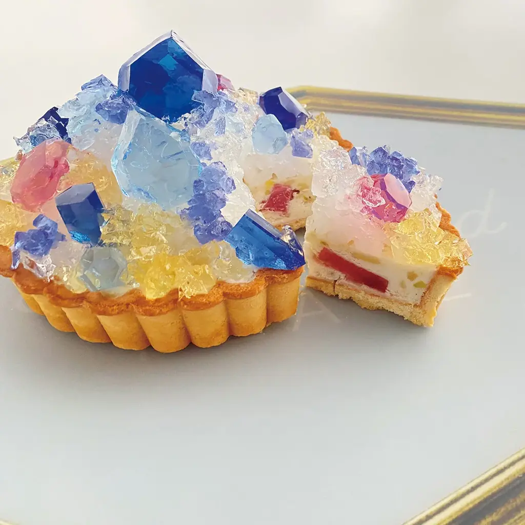 食べられる誕生石！9月の誕生石サファイアをイメージしたアイスタルトを20台の限定販売 画像 2