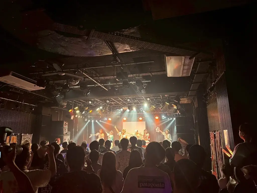 けっぱって東北ツアー秋田公演は落語あり！モノマネあり⁉青森公演では地元タレント・アイドルと盛り上げる！ 画像 11