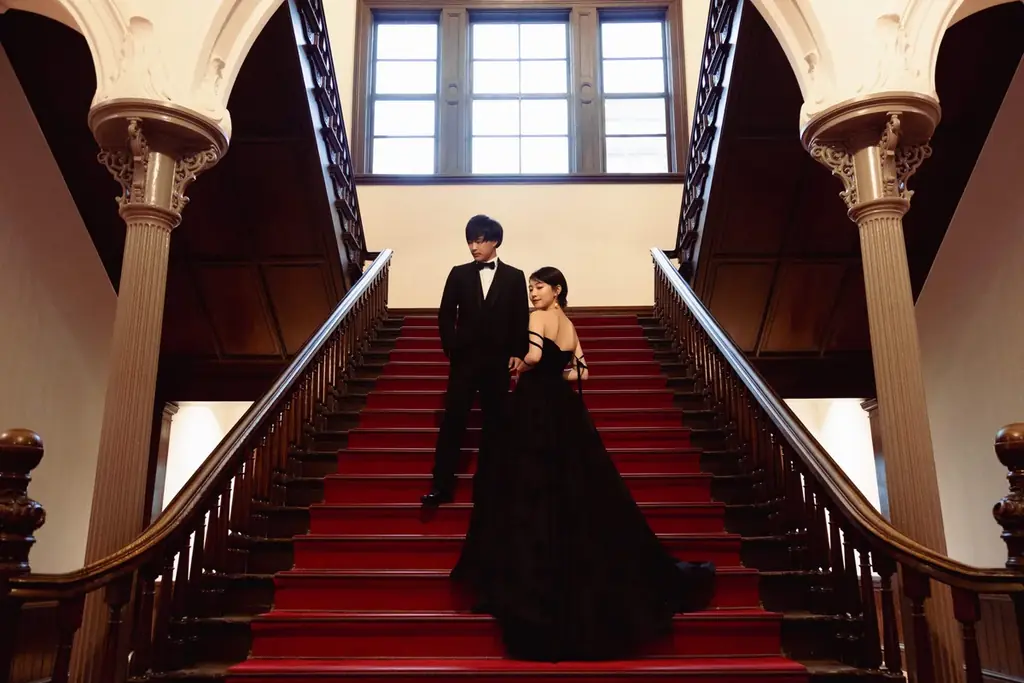 甘すぎない、モードな花嫁へ。“かっこいい”ウエディングドレスを見つけませんか？ 画像 1