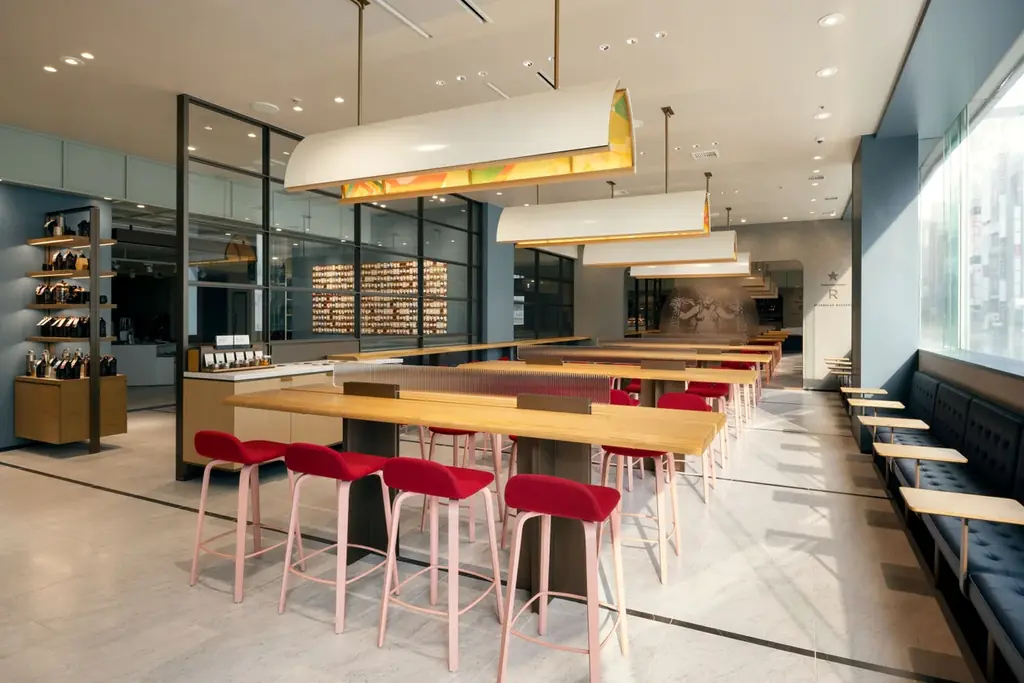 新しいスターバックスはラテとコルネッティでコーヒーの楽しみ方をどこまでも広げる“カフェベーカリー”『スターバックス リザーブ® カフェ 新宿マルイ本館2階店』が9月1日(月)にオープン 画像 3