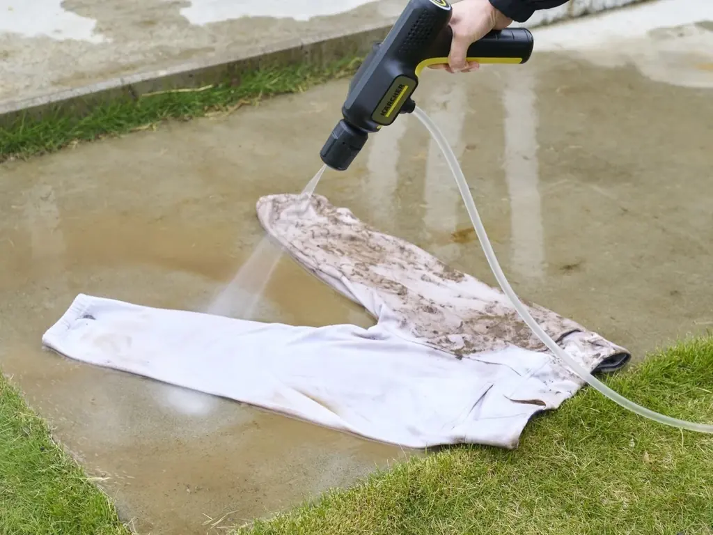 お出かけ先で、新しい洗浄体験! “手のひらサイズ”のモバイル高圧洗浄機「ハンディエア」9月15日(月)より順次販売を開始! 画像 6
