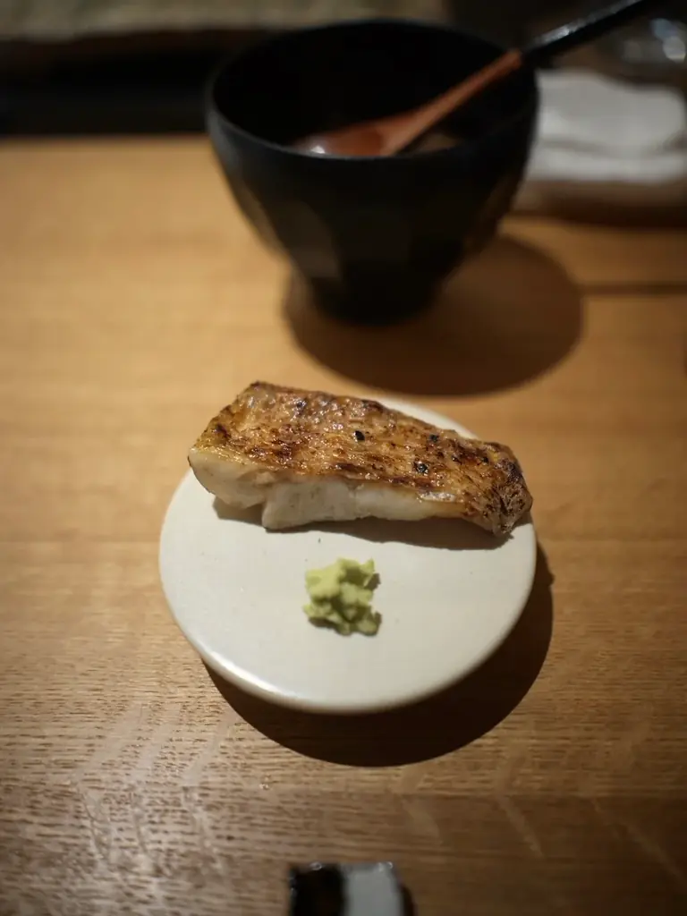 アムステルダムの本格江戸前寿司店「TEWATASHI」──オランダの著名美食評論家から高得点を獲得、有力紙で大々的に紹介！現地グルメ界が注目 画像 9