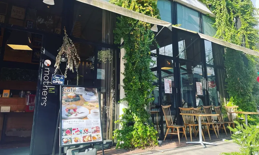 大阪府民の朝食欠食改善に、タンサ(短鎖)脂肪酸を生み出しやすい食事で貢献「腸のことも考えて 朝ごはんを食べよう!」「BifiXヨーグルト」と大阪府が連携し、府内の飲食店にて啓発取り組みを開始 画像 4