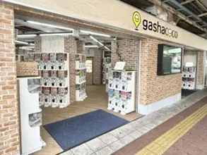 「超ときめき♡宣伝部」デビュー10周年記念！歴代CDジャケットをデザインしたピンズカプセルトイvol.1/vol.2が、本日2025年8月26日(火)より順次発売開始！ 画像 7