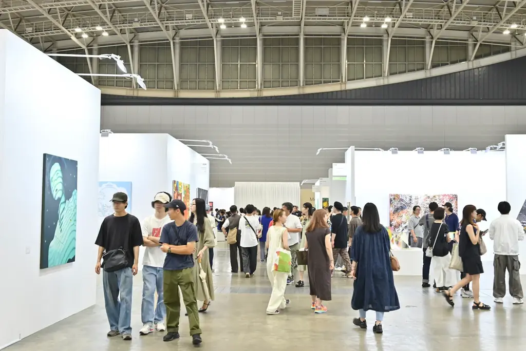 国際アートフェア「Tokyo Gendai」に「SAKE HUNDRED」が3年連続協賛。アート鑑賞の特別な時間を日本酒とともに。 画像 1