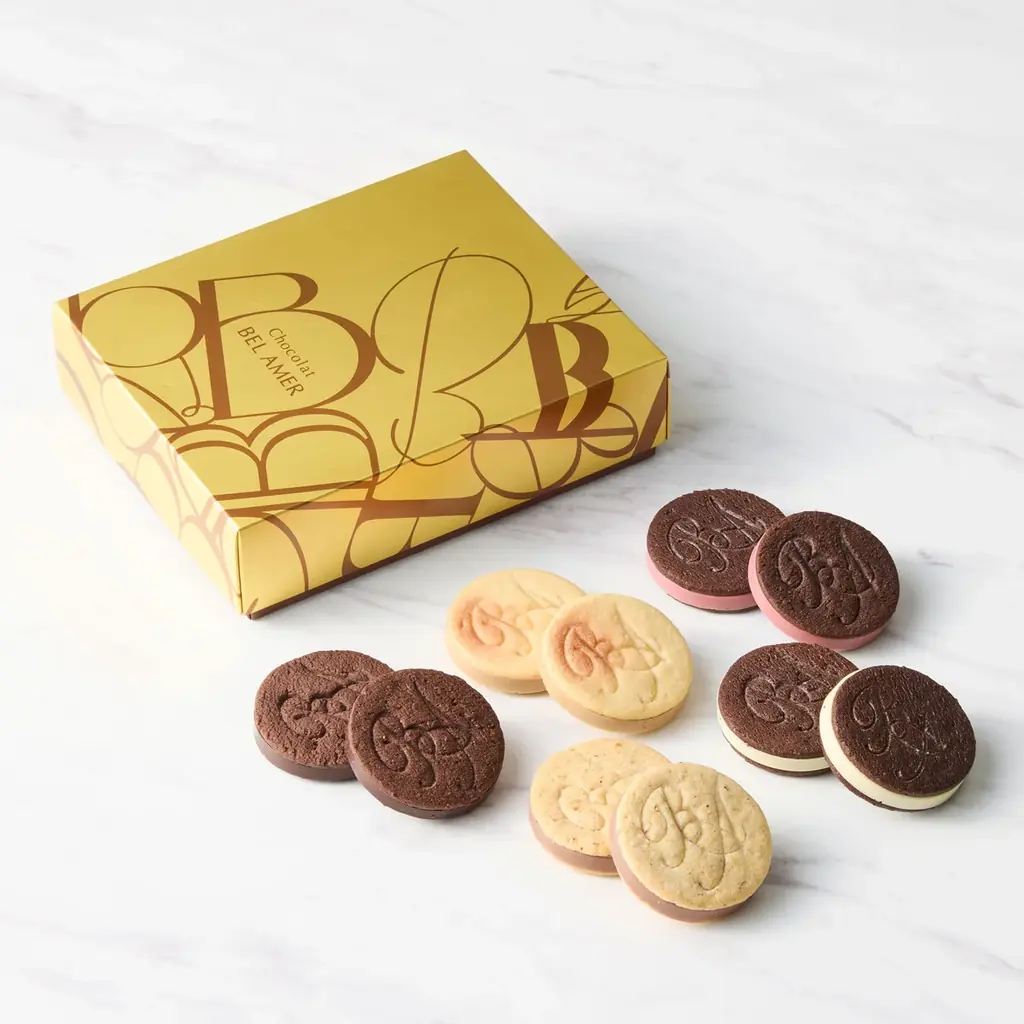 和栗を丸ごと閉じ込めたフォンダンショコラやモンブラン風の焼菓子、なめらかな口どけのショコラをサブレで贅沢にサンドした新作「パレショコラサンド」など秋冬の新作が、ショコラ専門店「ベルアメール」より登場! 画像 4