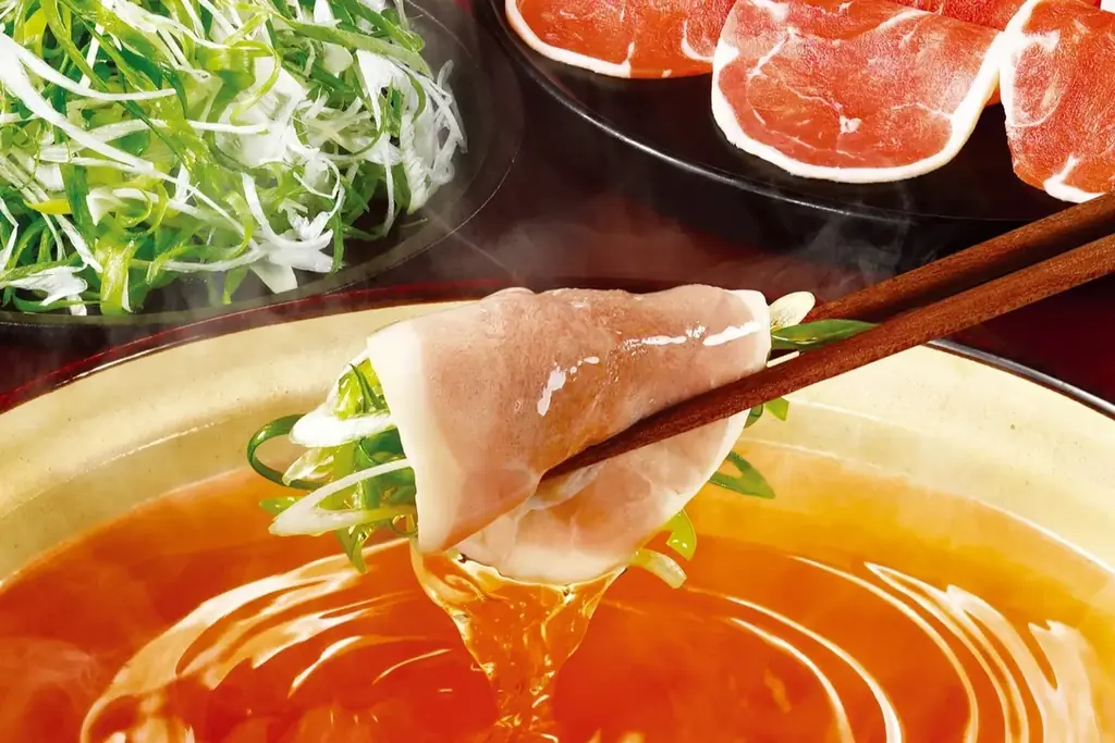 【しゃぶしゃぶ温野菜】この秋は“鴨づくし”。焦がし玉ねぎ香る“大人の鴨すき焼き”が新登場！～今年は「しゃぶしゃぶ」と「すき焼き」のダブル鴨鍋～ 画像 10