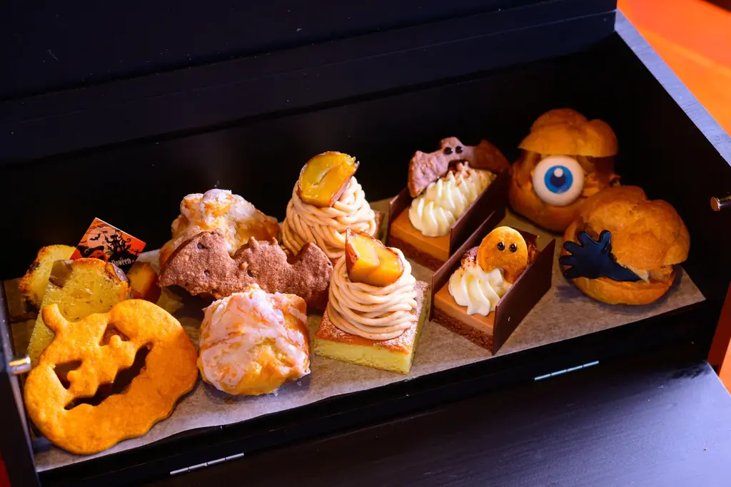 【オーセントホテル小樽】シャインマスカットと栗のアフタヌーンティー ～小樽 Nostalgic Afternoon Tea～を販売開始！ 画像 2