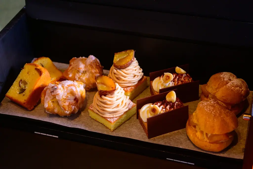 【オーセントホテル小樽】シャインマスカットと栗のアフタヌーンティー ～小樽 Nostalgic Afternoon Tea～を販売開始！ 画像 4