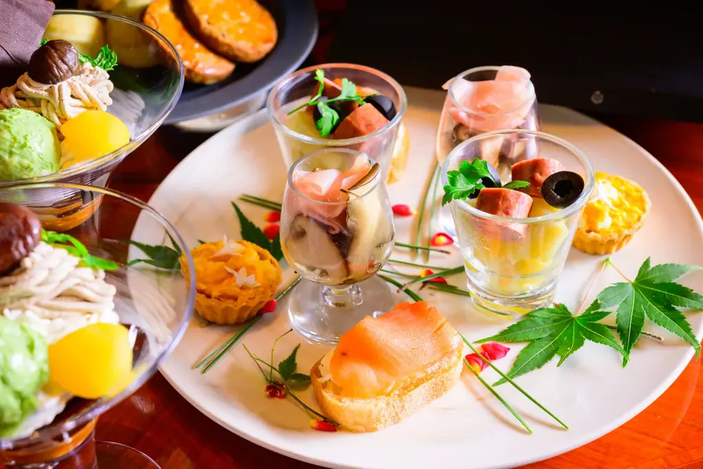 【オーセントホテル小樽】シャインマスカットと栗のアフタヌーンティー ~小樽 Nostalgic Afternoon Tea~を販売開始! 画像 5