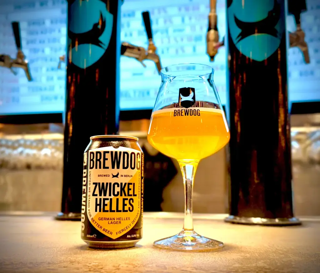 英国№1クラフトビールブランドBREWDOGの新商品がドイツ・ベルリン工場から日本初上陸！ドイツ伝統のへレススタイルの「ZWICKEL HELLES（ツヴィッケル ヘレス）」 画像 1