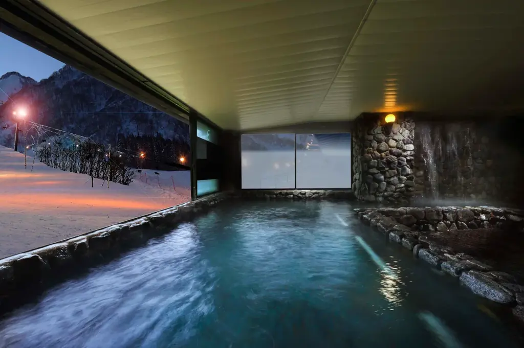 白馬乗鞍温泉スキー場、白馬コルチナスキー場との共通シーズンパスを9/1より販売開始　2025-2026冬季シーズンはヘリスキーがトップシーズンから登場 画像 5