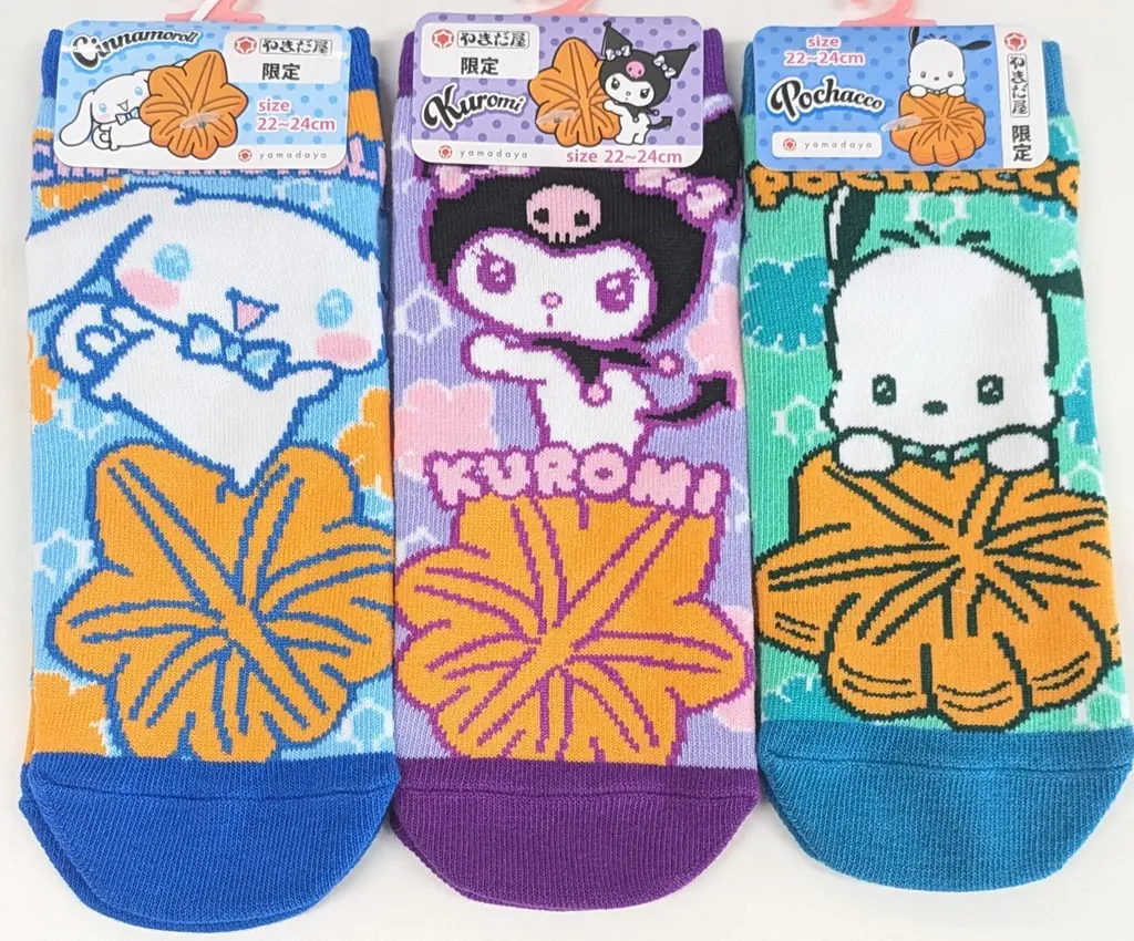 もみじ饅頭 x サンリオキャラクターズシナモロール、クロミ、ポチャッコがコラボ!第2弾「サンリオコラボ もみじ饅頭 靴下」 画像 2