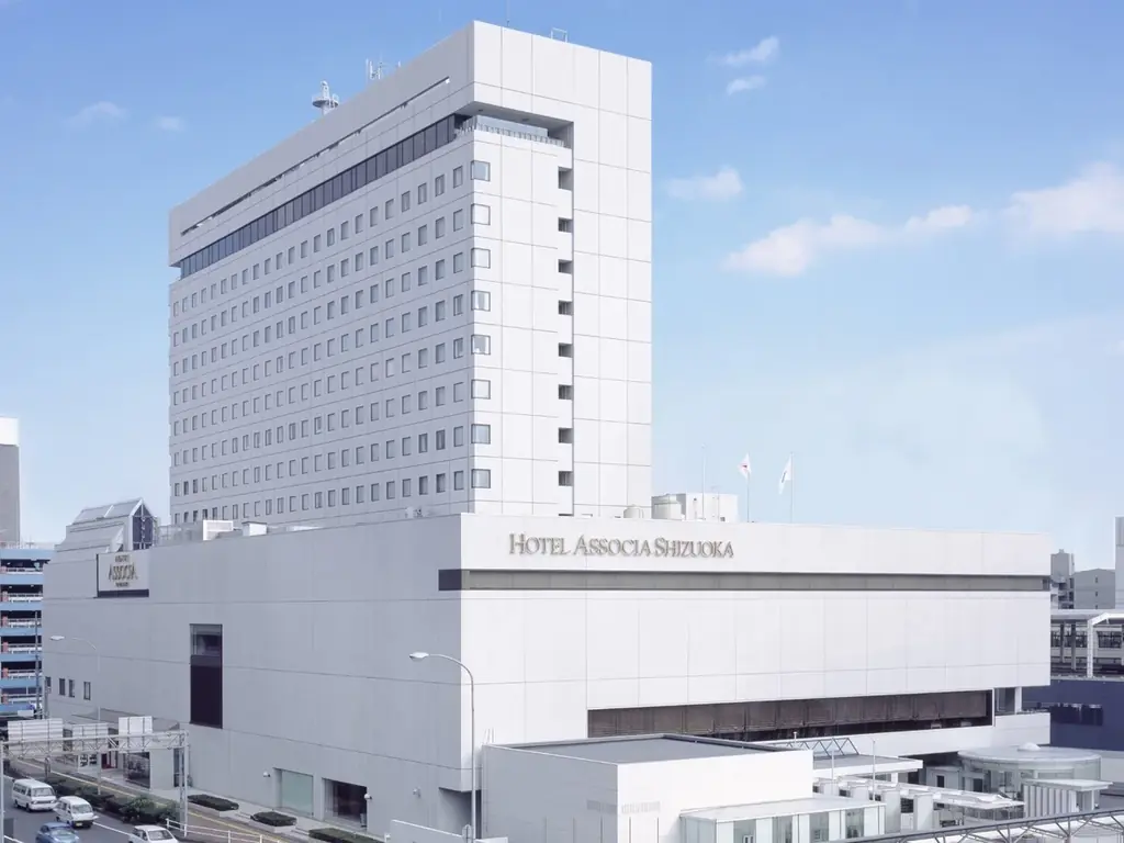 【京都新規ホテル開業記念】社内コンテスト優勝ケーキ「楪」を4ホテルで8/30～限定販売! 画像 11