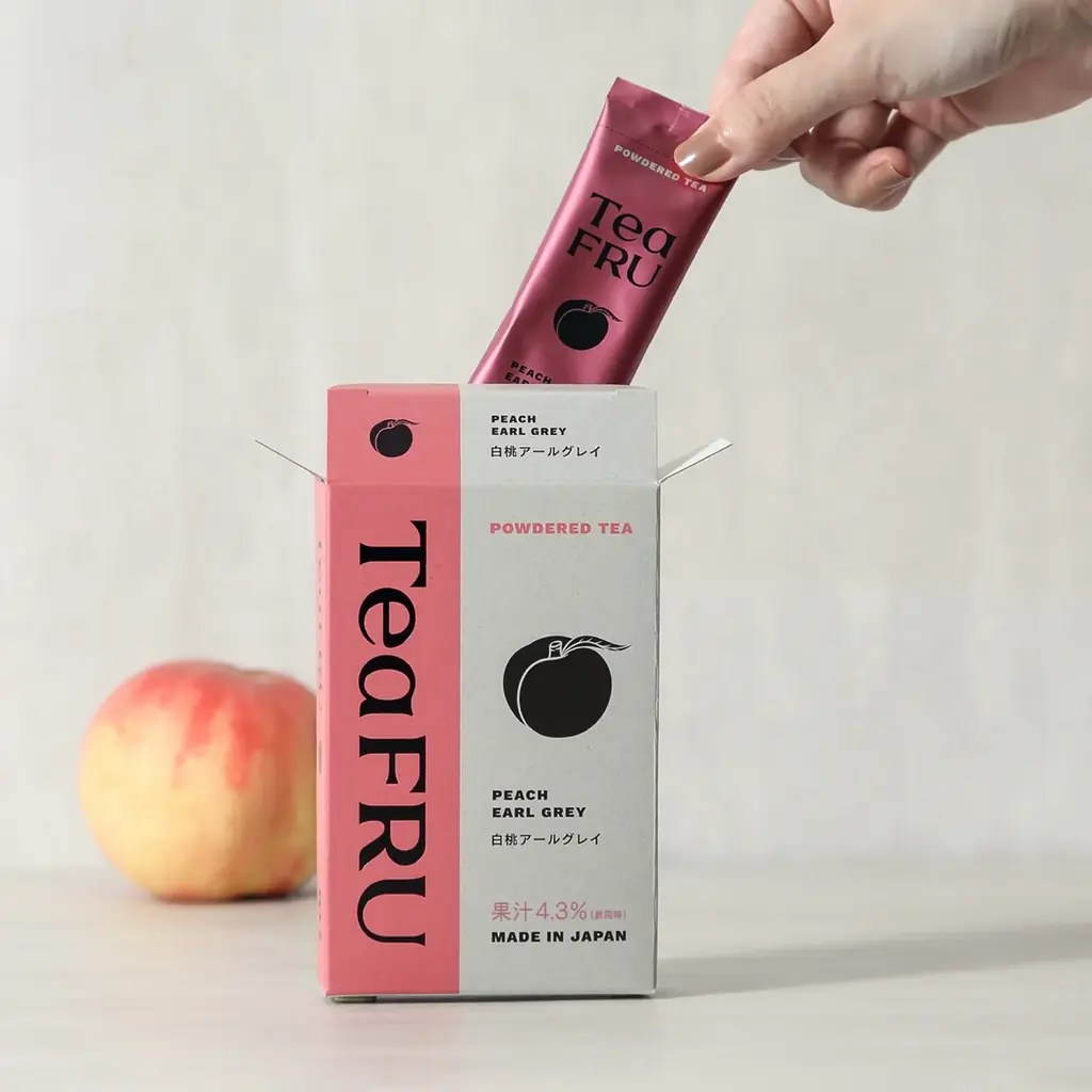 【農園で果実をほおばる香りと充足感】INIC coffeeのパウダーフーズフォレストから初の「紅茶」の新ブランド!濃厚さを楽しむフルーツティー「TeaFRU(ティーフル)」を2025年9月3日に新発売 画像 2