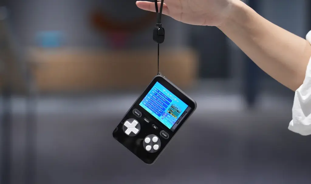 “遊べる”モバイルバッテリー【モバイルBOY】｜CAMPFIREにて日本最速で販売開始！ 画像 6