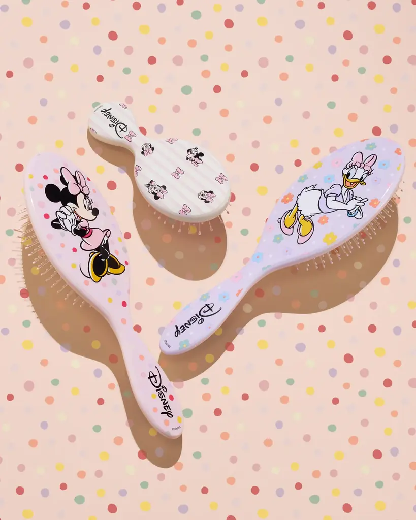 9月1日発売　ウェットブラシにミニー＆デイジー柄登場