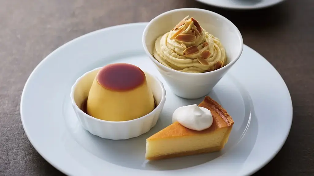 秋を味わう贅沢なモンブランスイーツが登場 画像 2