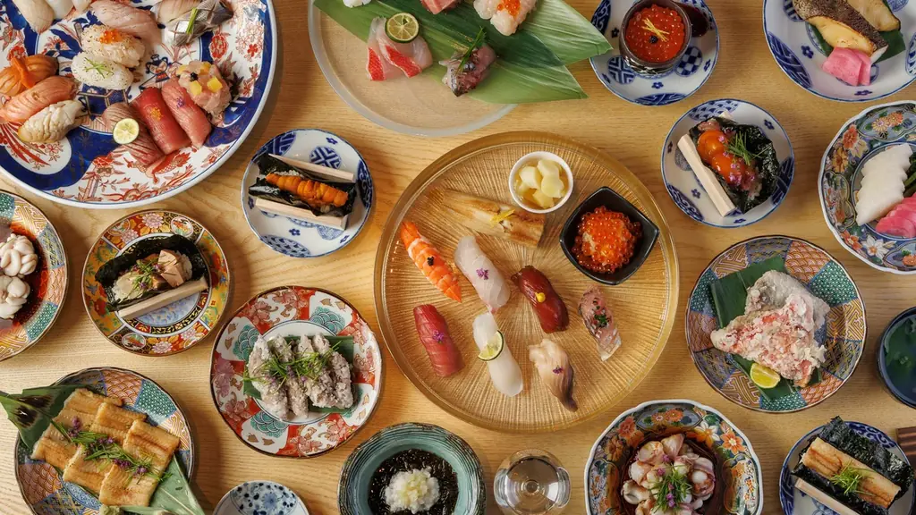 【1日20名様限定】食べログ3.5以上の高級寿司店が監修。本格江戸前寿司15貫コースが破格の3,300円(税込)！｜『日本橋 すし処 二ノ宮 上野店』9月限定開催！ 画像 5