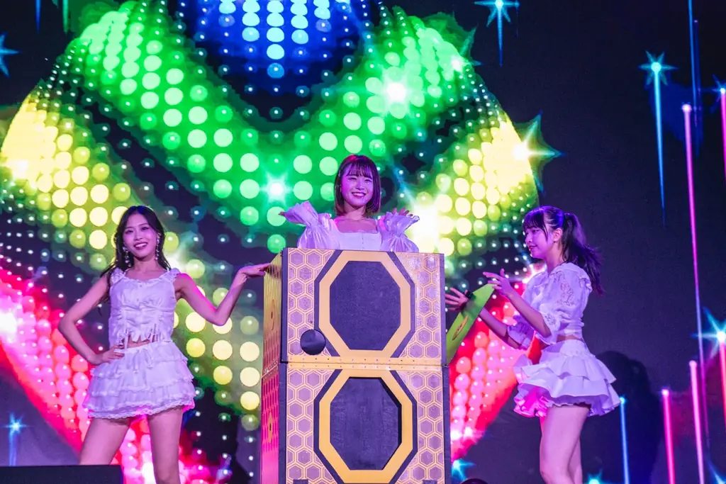 『世界アイドル共和国』開国式典開催! 河村たかし議員も登壇 画像 5