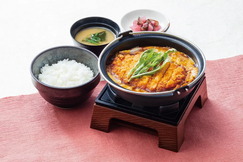【しゃぶしゃぶどん亭】9月4日(木)より販売開始!大人気だったあのメニューが期間限定で復刻!「かつとじ鍋膳」「おろしかつ煮鍋膳」が再登場!! 画像 2