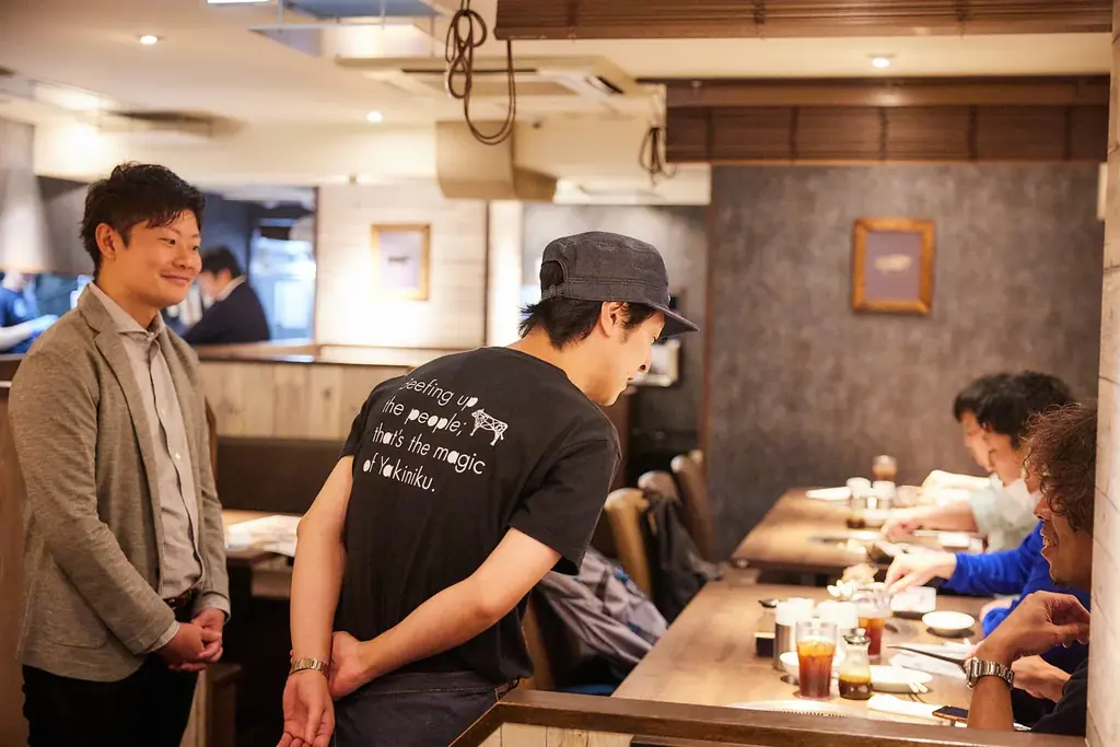 【牛角 イベントレポート】秋の「W主役」登場! 秋刀魚ラーメンvs極旨きのこ焼肉 〜秋の味覚を「丸ごと」堪能! 見て楽しい・食べて感動の新メニュー〜 画像 6