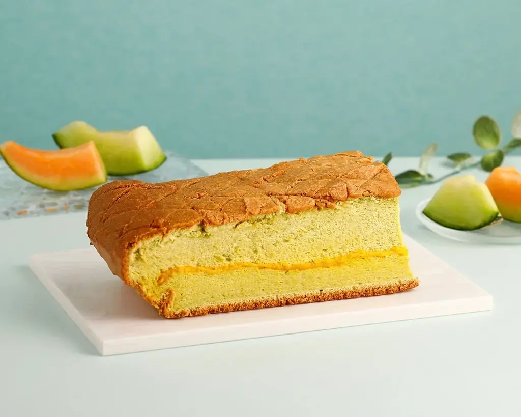 メロンパン型巨大カステラ発売