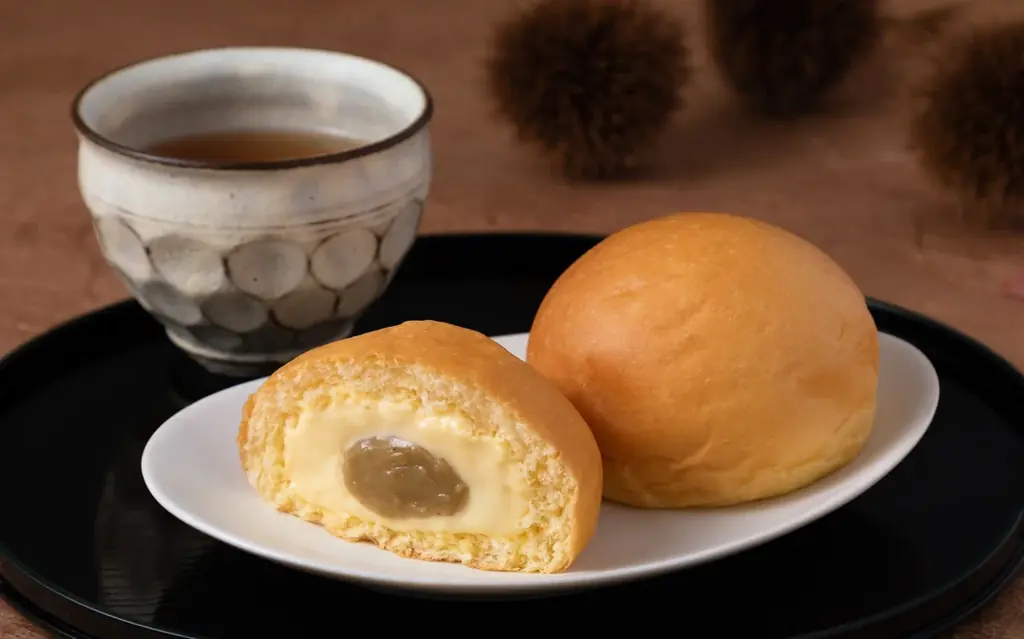 八天堂が丹波栗使用の『丹波栗くりーむパン』を数量限定発売
