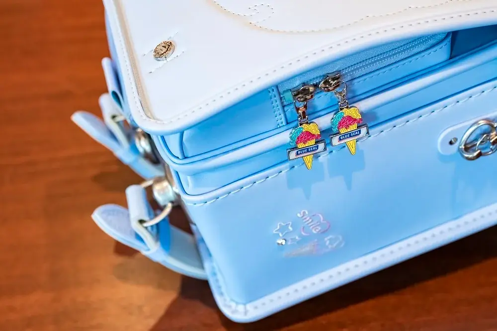 ブルーシール×琉球ガラス工房雫×くるピタランドセル　コラボ商品の発売に関するお知らせ 画像 3