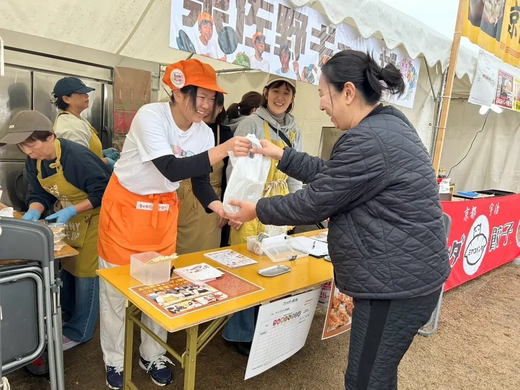 大阪・関西万博「大阪ウィーク~秋~」 こども食堂キリンの家に通う中学生が開発した「泉佐野ギョーザ」を出店・登壇します! 画像 6