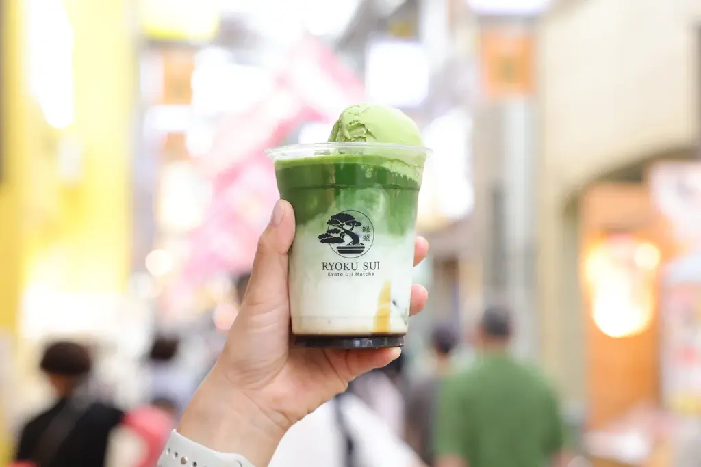 天神橋に宇治抹茶ブランド「緑翠」上陸　店で一服ずつ点て提供