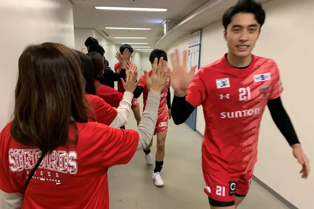 サントリーサンバーズ大阪の選手をサポート! スタッフ役ができる体験プランがふるさと納税に登場、9月9日(火)午後0時半より受付開始 画像 2