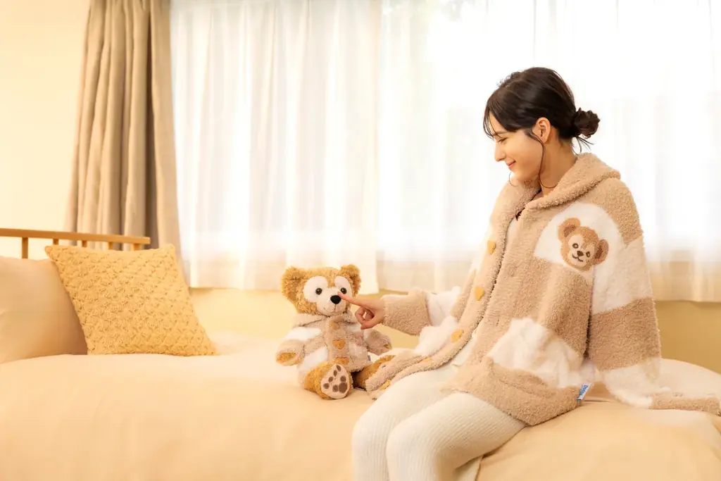 ダッフィー&フレンズがデザインされた「gelato pique」プロデュースの秋冬シーズンスペシャルグッズが登場 画像 4