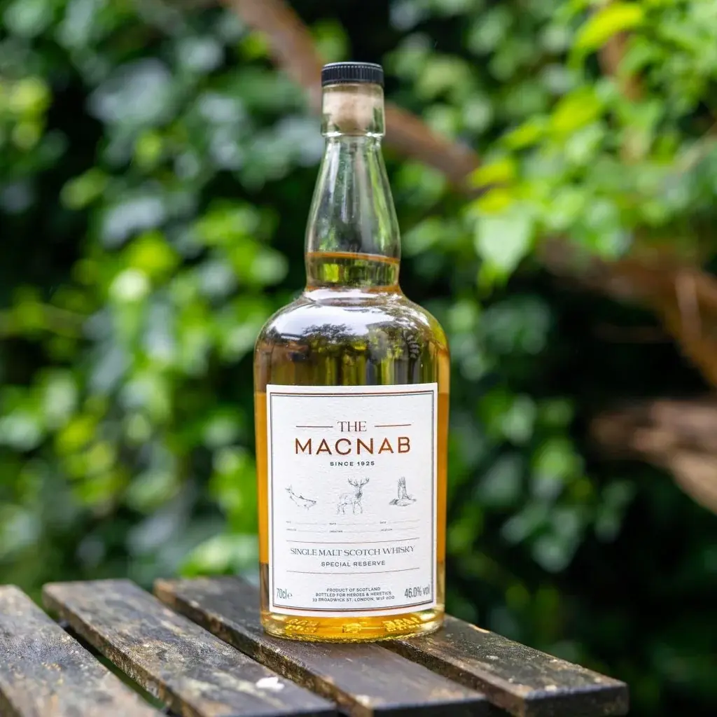 Macnab 12年が日本限定80本で登場、希少ボトルの中身とは