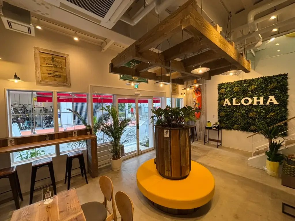 【大阪・梅田】ハワイ本店の味を都会で。アロハカフェパイナップル梅田茶屋町店、ブランド初の“都心型”店舗が2025年9月4日オープン! 画像 2