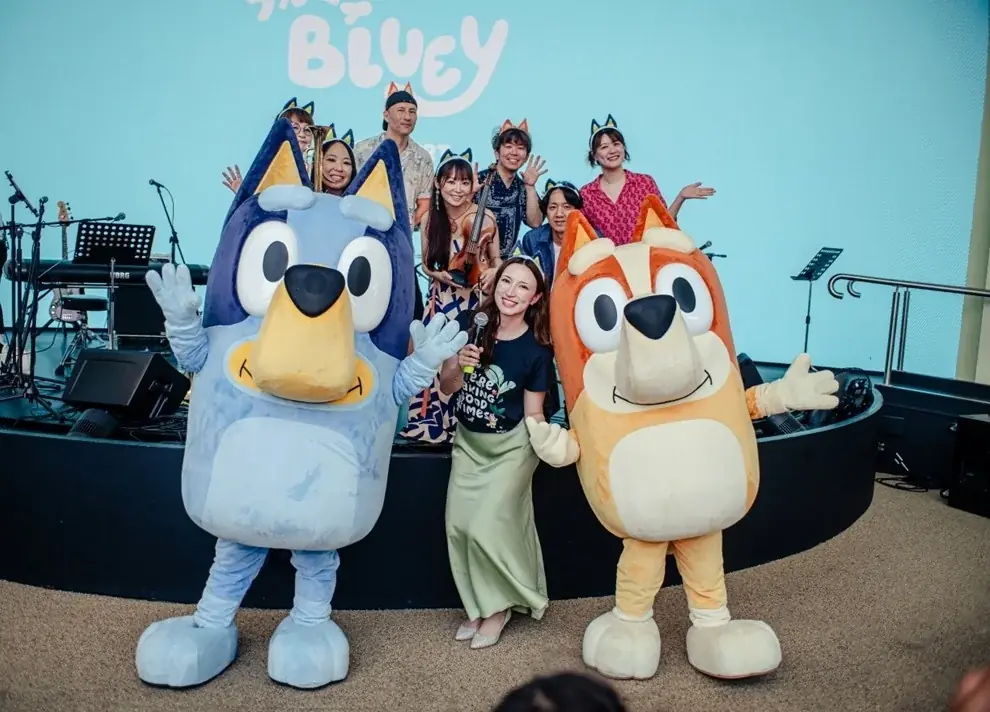 全国地上波放送を機に世界的大ヒットアニメ「ブルーイ」の親子向けイベントを東京おもちゃショー2025と大阪・関西万博にて実施 画像 3